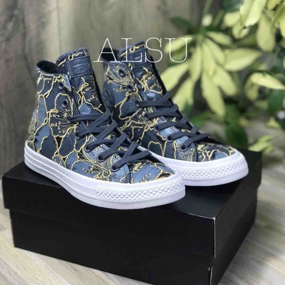 Converse Shoes - NWT Converse Ctas Leather HI Sharkskin Grey Gold